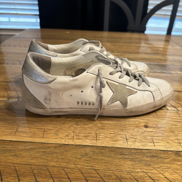 Golden Goose SuperStar size 11/  42 - Picture 2 of 8